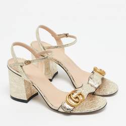 مملوكة مسبقًا صندل كعب كتلة مع حزام كاحل جلد غوتشي GG ذهبي متلألئ مقاس 36