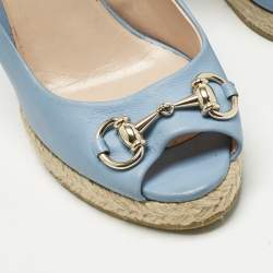 Pre Owned Gucci Sky Blue Leather Horsebit Wedge Pumps Size 38