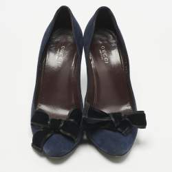 Pre Owned Gucci Navy Blue Suede and Velvet Bow Pumps Size 36.5