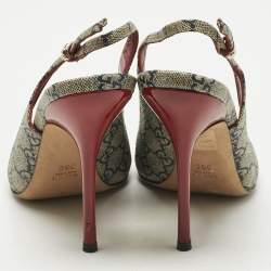 Pre Owned Gucci Beige/Navy Blue GG Supreme Canvas Heart Tattoo Peep Toe Slingback Sandals Size 39