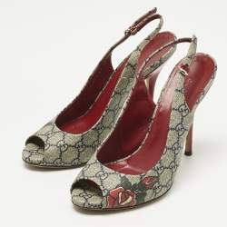 Pre Owned Gucci Beige/Navy Blue GG Supreme Canvas Heart Tattoo Peep Toe Slingback Sandals Size 39