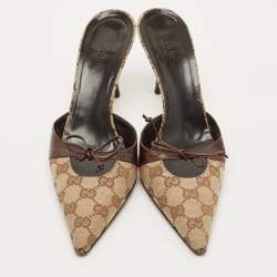 مملوكة مسبقًا Gucci Brown/Beige GG Canvas Pointed Toe Mules Size 40