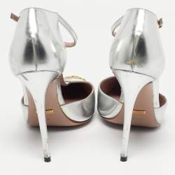 Pre Owned Gucci Silver Leather Stud Point Toe Ankle Strap Pumps Size 39.5