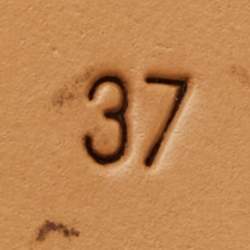 Pre Owned Gucci Red Leather Princetown Mules Size 37