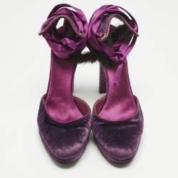 مملوكة مسبقًا صندل غوتشي فرو مينك وقطيفة بنفسجي بحزام للكاحل مقاس 37.5