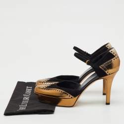 مملوكة مسبقًا Gucci Black/Gold Suede and Patent Leather Ankle Strap Platform Pumps Size 40