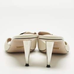 مملوكة مسبقًا صندل سلايد غوتشي بلوندي جلد أبيض عاجي مقاس 37.5