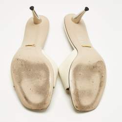 مملوكة مسبقًا صندل سلايد غوتشي بلوندي جلد أبيض عاجي مقاس 37.5