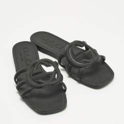 Pre Owned Gucci Black Rubber Interlocking G Flat Slide Size 35