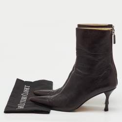 Pre Owned بوت غوتشي جلد بني داكن بكعب مدبب بطول الكاحل مقاس 42