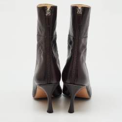 Pre Owned بوت غوتشي جلد بني داكن بكعب مدبب بطول الكاحل مقاس 42