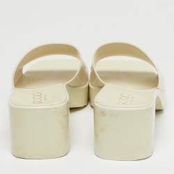 Pre Owned Gucci White Rubber Logo Slide Sandals Size 36