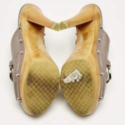 Pre Owned Gucci Metallic Leather Icon Bit Platform Clogs Size 38.5