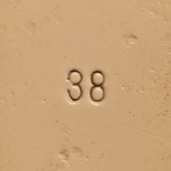 مملوكة مسبقًا أحذية ميول غوتشي برينس تاون جلد كريمي بطبعة زهرية مسطحة مقاس 41.5