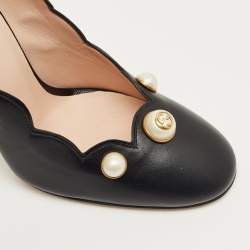 Pre Owned Gucci Black Leather Faux Pearl Embellished Willow Pumps Size 37.5