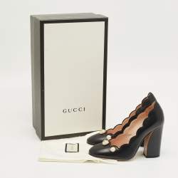 Pre Owned Gucci Black Leather Faux Pearl Embellished Willow Pumps Size 37.5