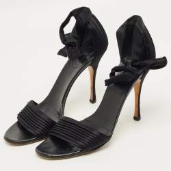 Pre Owned Gucci Black Satin Ankle Strap Sandals Size 39