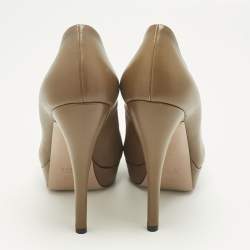 Pre Owned Gucci Brown Leather Round Toe Platform Pumps Size 38.5