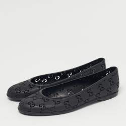 Pre Owned Gucci Black Rubber GG Ballet Flats Size 37