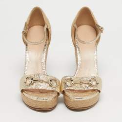 Pre Owned Gucci Gold Foil Leather and Raffia Carolina Horsebit Espadrille Wedge Sandals Size 38.5
