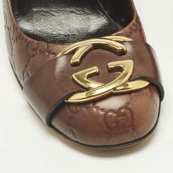 Pre Owned Gucci Brown GG Leather Interlocking Logo Round Toe Pumps Size 39.5