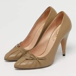 Pre Owned Gucci Green Leather Pointed Toe Pumps Size 39
