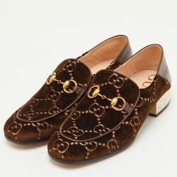 مملوكة مسبقًا Gucci Mister Crystal Horsebit Size 40.5 Brown GG Velvet Loafers