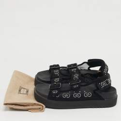 مملوكة مسبقًا صندل غوتشي نسيج شبكي وزخرفة كريستال جي جي أسود مع جلد سويدي نعل سميك مقاس 39