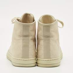 مملوكة مسبقًا حذاء رياضي غوتشي جلد وكانفاس جي جي كريمي برباط عنق مرتفع مقاس 37.5