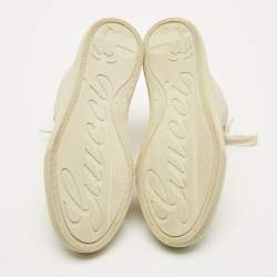 مملوكة مسبقًا حذاء رياضي غوتشي جلد وكانفاس جي جي كريمي برباط عنق مرتفع مقاس 37.5