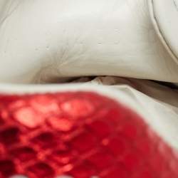 مملوكة مسبقًا Gucci Ace Size 38 White Leather and Python Embossed Leather Low Top Sneakers