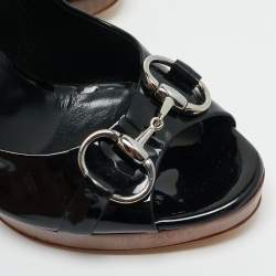 مملوكة مسبقًا Gucci Horsebit Size 37.5 Black Patent Leather Peep Toe Pumps