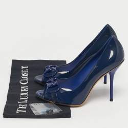 مملوكة مسبقًا Gucci Horsebit Size 38 Navy Blue Patent Leather Peep Toe Pumps