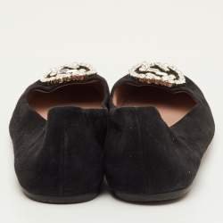 مملوكة مسبقًا Gucci Interlocking G Size 40.5 Black Crystal Embellished Suede Ballet Flats