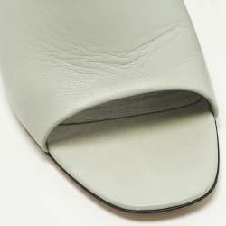 �مملوكة مسبقًا Gucci Interlocking G Size 38.5 Mint Green Leather Slide Sandals