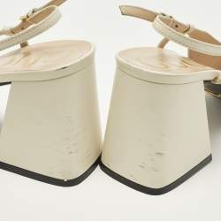 Pre Owned حذاء كعب عالي غوتشي هورسبيت جلد بلون الكريم مع حزام خلفي وكعب عريض مقاس 38