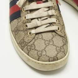 مملوكة مسبقًا Gucci Ace Size 37 Beige GG Supreme Canvas Low Top Sneakers
