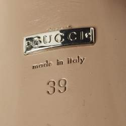 مملوكة مسبقًا صندل غوتشي منصة كعب سيور للكاحل جلد براءة أزرق كلوديي مزين بمسامير الحصان مقاس 39