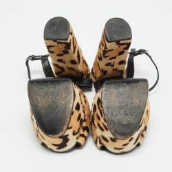 Pre Owned صندل غوتشي منصة كعب سيور للكاحل جلد براءة أزرق كلوديي مزين بمسامير الحصان مقاس 39