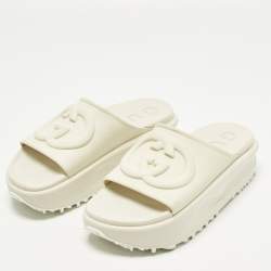 مملوكة مسبقًا صندل منصة مطاطي بيج غوتشي GG مقاس 38