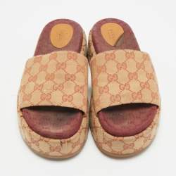Pre Owned صندل سلايد غوتشي نعل سميك كانفاس GG بيج/ عنابي مقاس 39