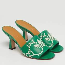 مملوكة مسبقًا GUCCI X Adidas Size 38 Green/White Leather Logo Slide Sandals