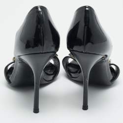 مملوكة مسبقًا صندل غوتشي طراز دورساي مقدمة مفتوحة مزخرف جواهر جلد لامع أسود مقاس 39.5