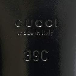 مملوكة مسبقًا صندل غوتشي طراز دورساي مقدمة مفتوحة مزخرف جواهر جلد لامع أسود مقاس 39.5