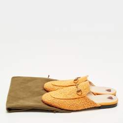 Pre Owned حذاء غوتشي فيلفيت GG أحمر برينس تاون فلات ميوز مقاس 35