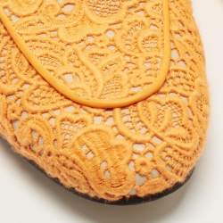 Pre Owned حذاء غوتشي فيلفيت GG أحمر برينس تاون فلات ميوز مقاس 35