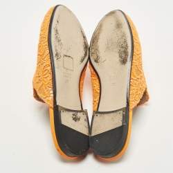 Pre Owned حذاء غوتشي فيلفيت GG أحمر برينس تاون فلات ميوز مقاس 35