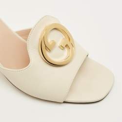 Pre Owned صندل سلايد غوتشي بكعب جلد أبيض مقاس 38