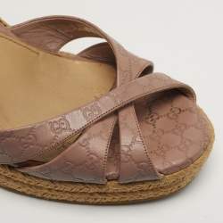 مملوكة مسبقًا صندل كعب روكي غوتشي ميكروغوتشيسما بينيلوبي إسبادريل مقاس 38.5