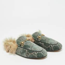 مملوكة مسبقًا Gucci Princetown Size 39.5 Green Fur and Leather Mules